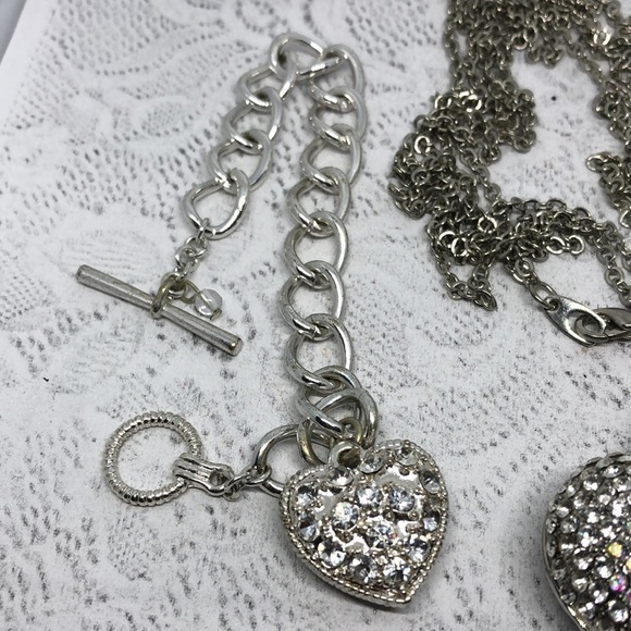 Curated bundle rhinestone sparkle puff heart jewelry set necklace and bracelet - Picture 4 of 8